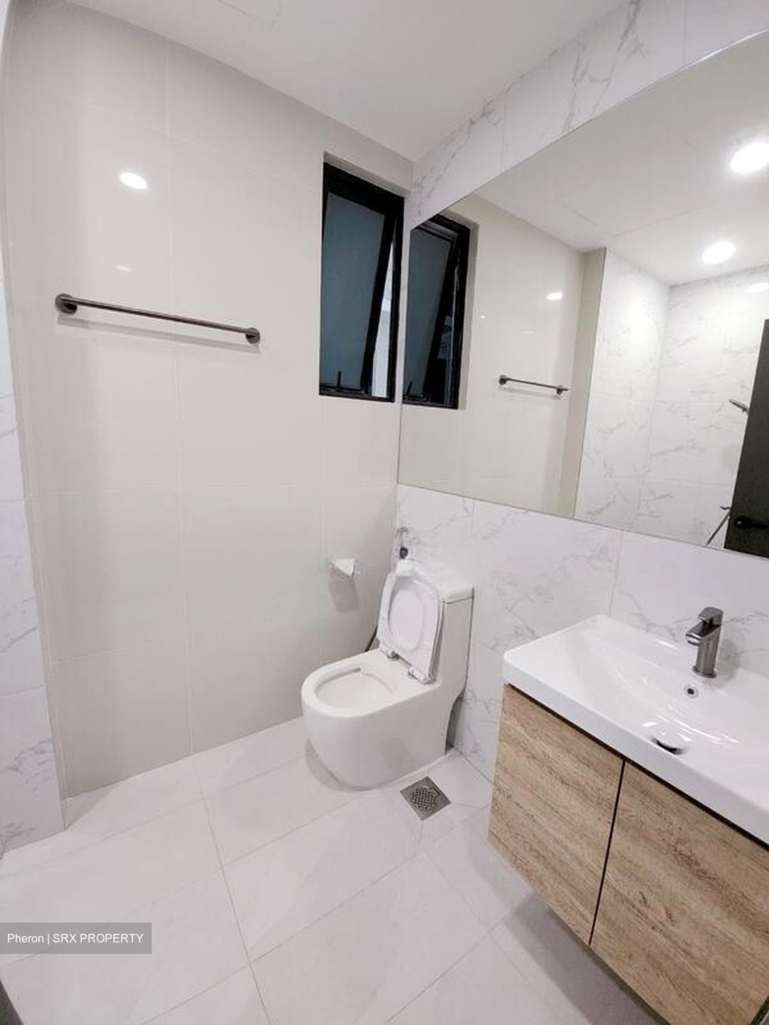 Eastpoint Green (D18), Condominium #502714901